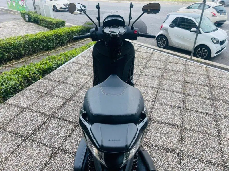 Piaggio Beverly 350 ABS (2016 - 20) (9)