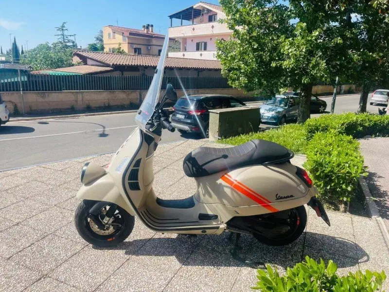Vespa GTV 310 (2025 - 26) (10)