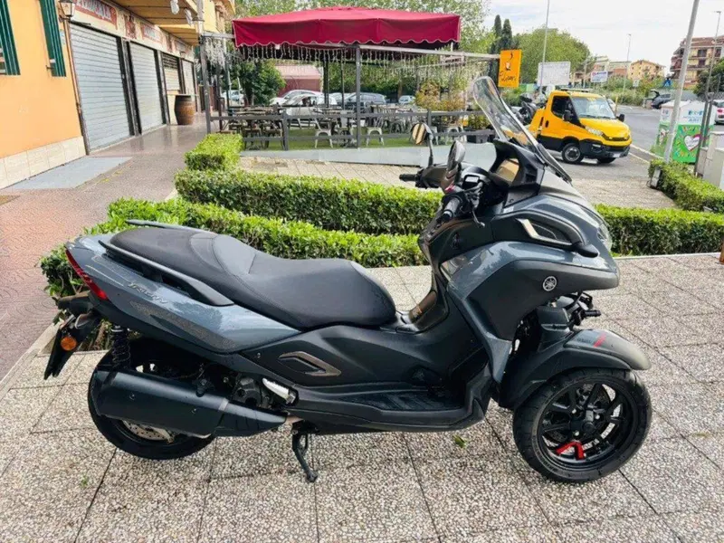 Yamaha Tricity 300 (2021 - 24) (3)