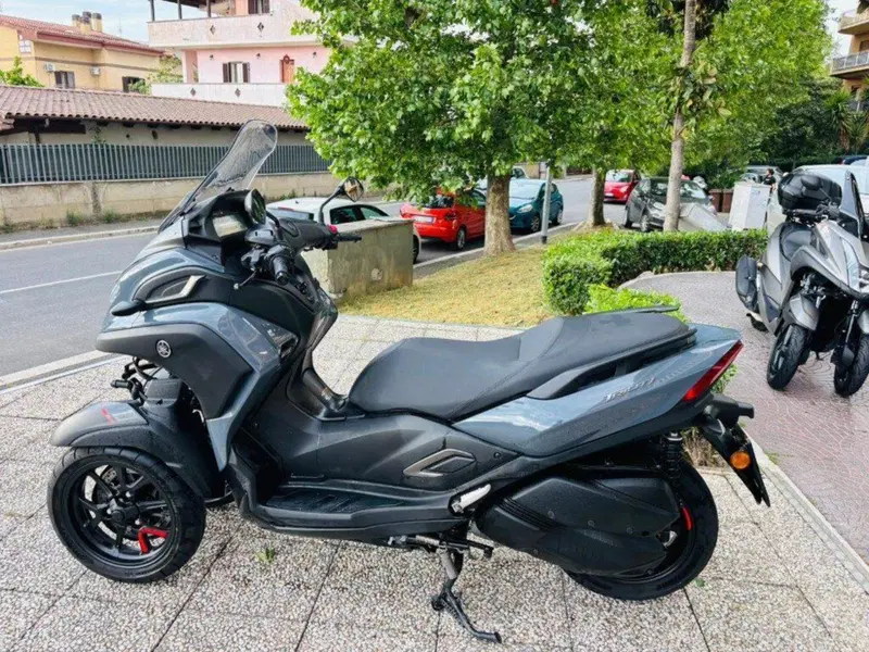 Yamaha Tricity 300 (2021 - 24) (2)