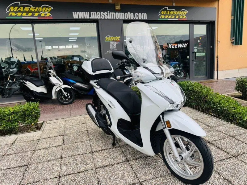 Honda SH 350 (2021 - 24) (4)