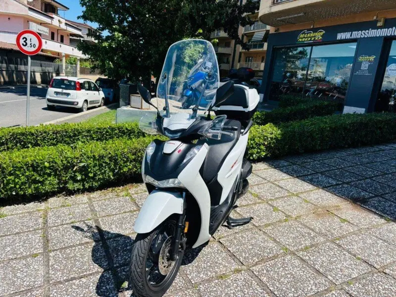Honda SH 150i (2024 - 25) (10)