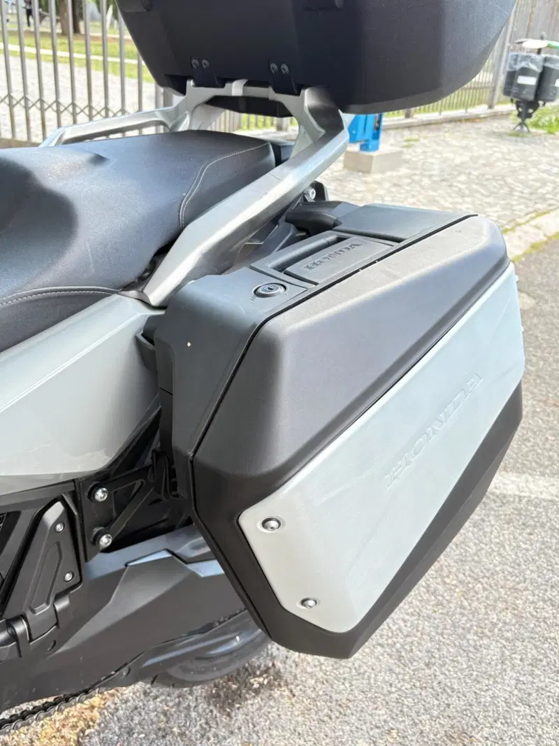 Honda X-ADV 750 DCT Gravel (2021 - 24) (7)