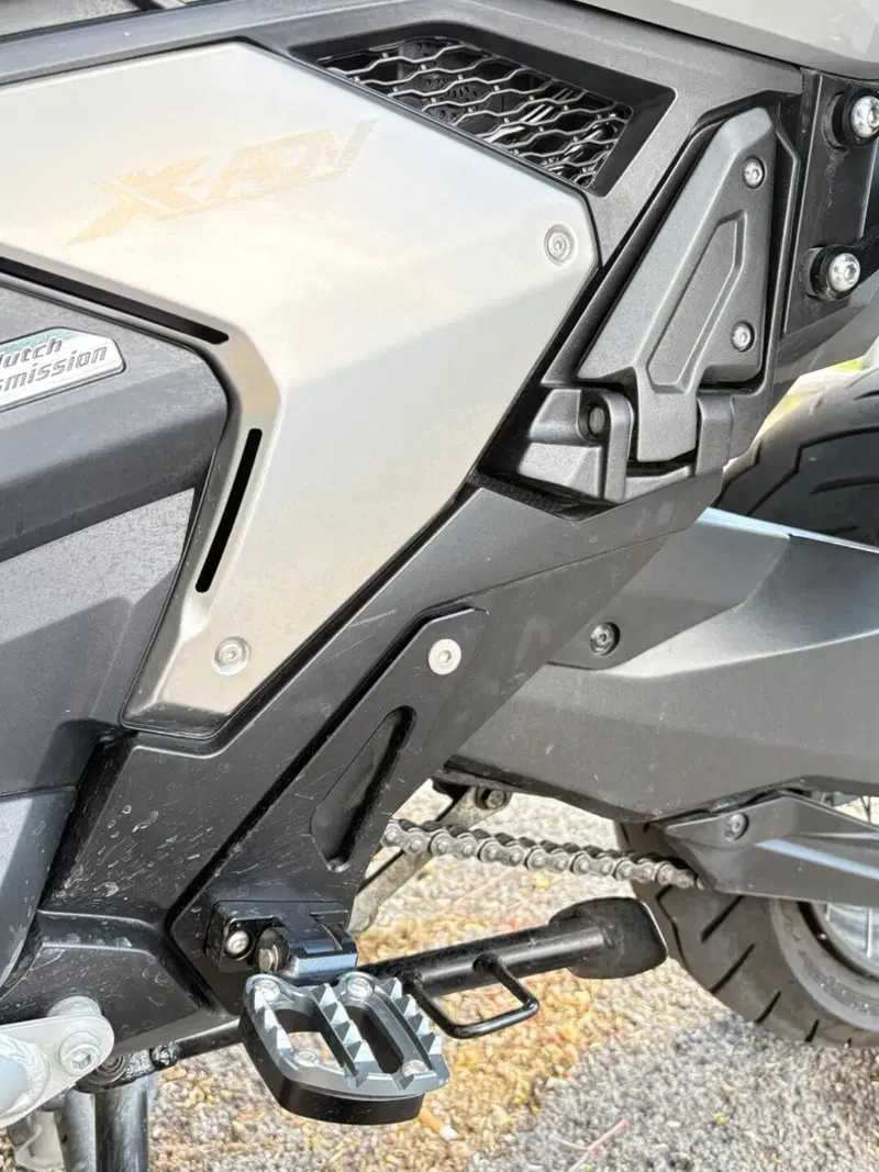 Honda X-ADV 750 DCT Gravel (2021 - 24) (8)