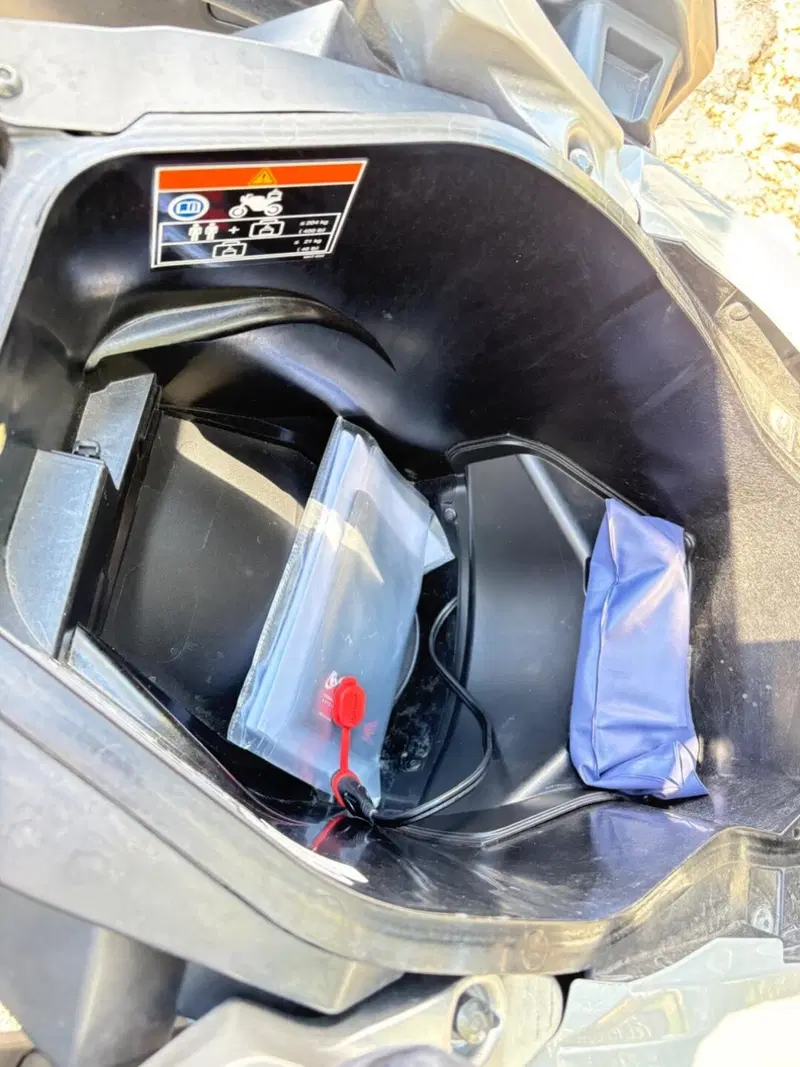 Honda X-ADV 750 DCT Gravel (2021 - 24) (16)