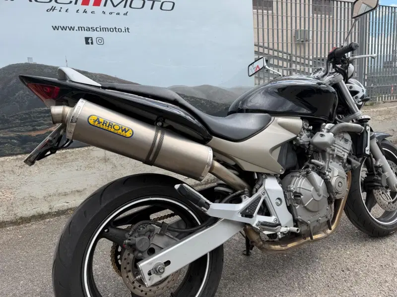 Honda Hornet 600 (2003 - 04) (6)