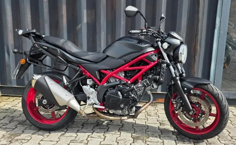 Suzuki SV 650 (2016 - 20) (2)