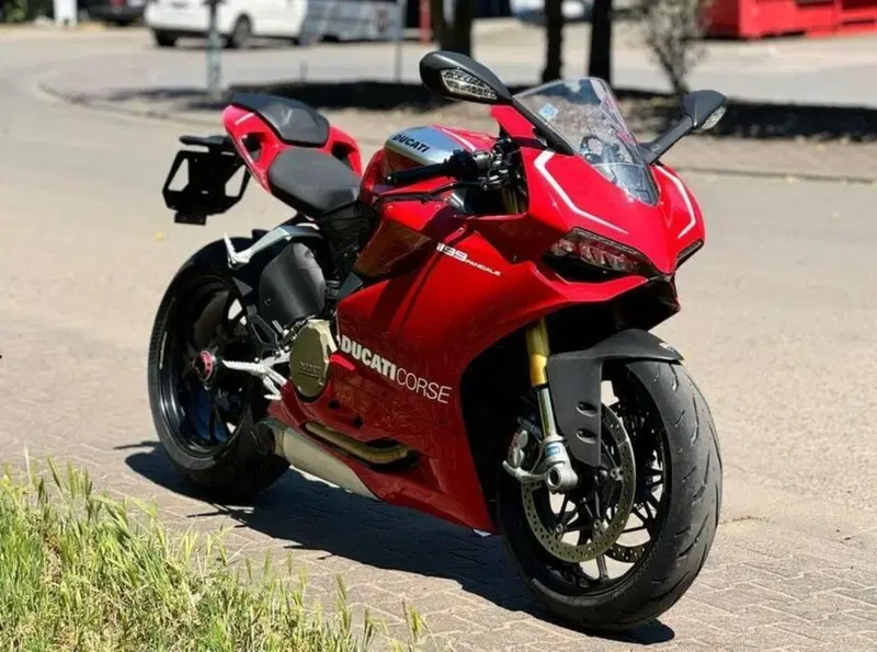 Ducati 1199 Panigale R ABS (2013 - 17) (2)