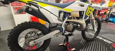 Husqvarna TE 300i (2023) usata