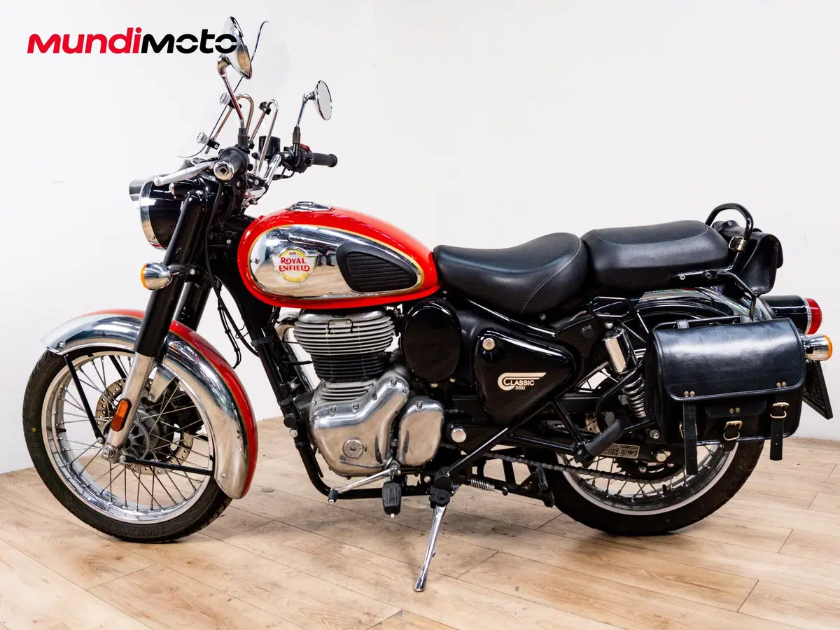Royal Enfield Classic 350 (2021 - 26) (6)