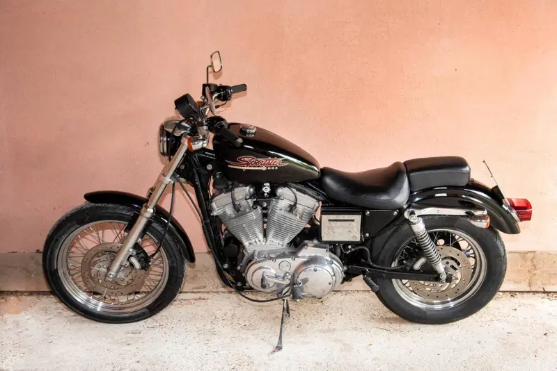 Harley-Davidson 883 Standard (1994 - 00) - XLH (2)