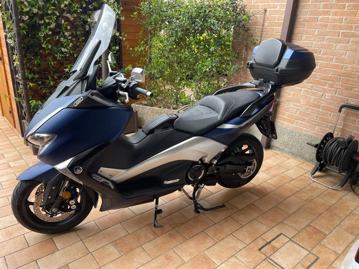 Yamaha T-Max 530 DX (2017 - 19) (3)