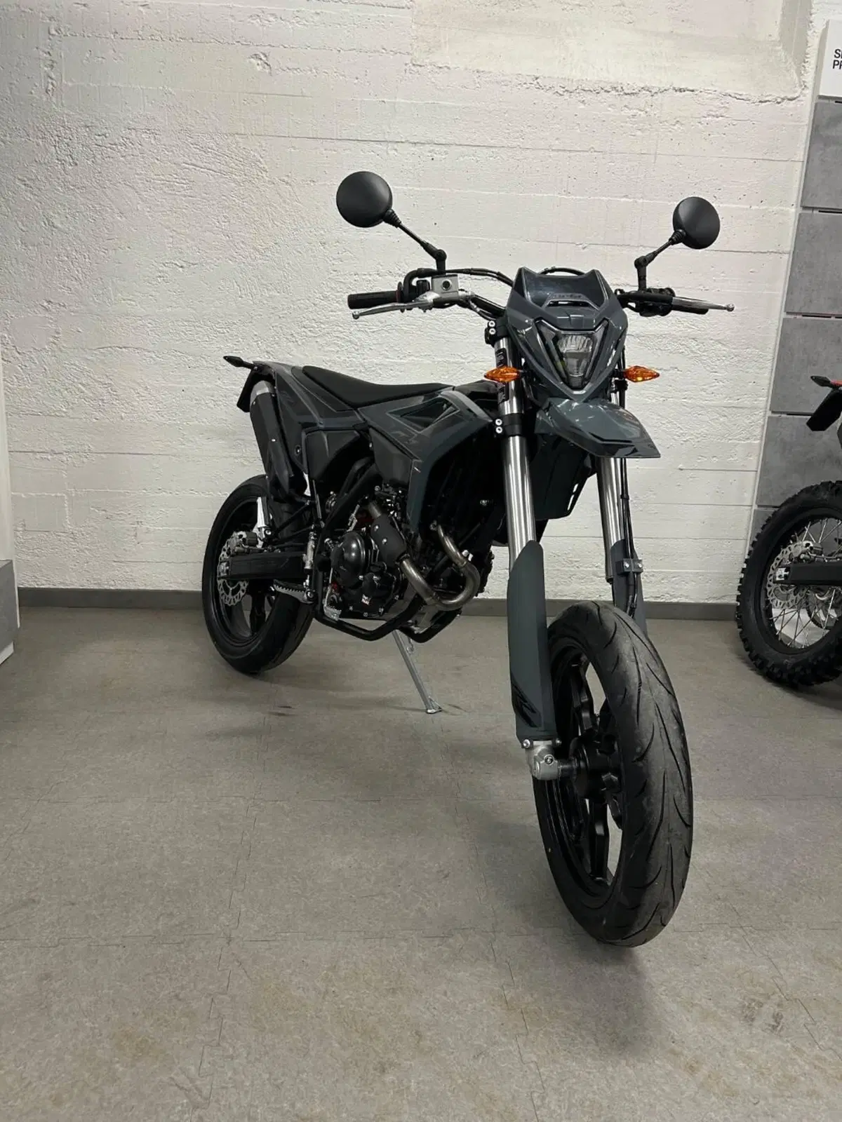 Betamotor RR 125 4T Motard T - X Special Edition (2025 - 26)
