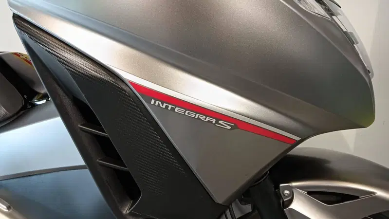 Honda Integra 750 DCT Sport (2017) (8)