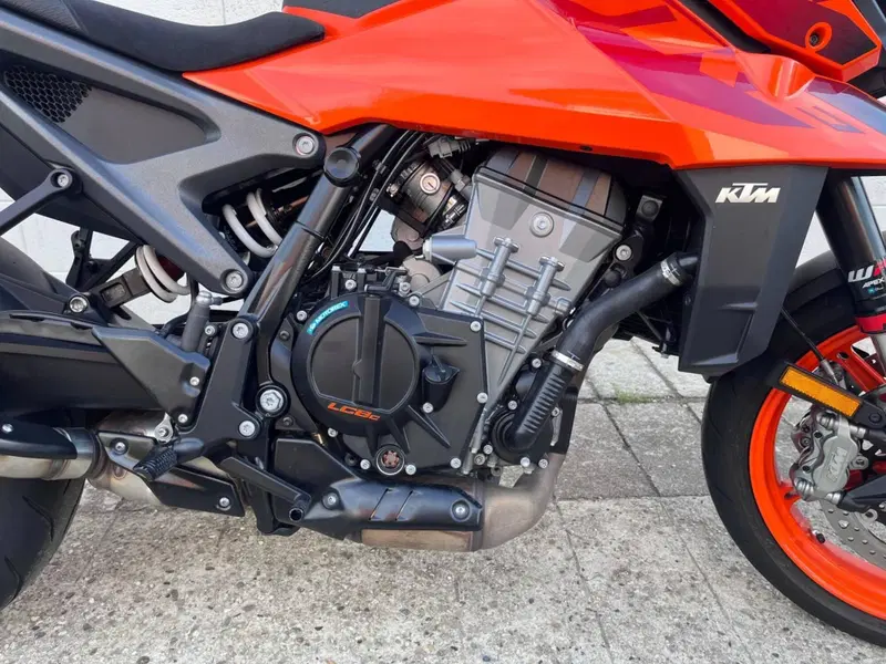KTM 990 Duke (2024 - 26) (6)