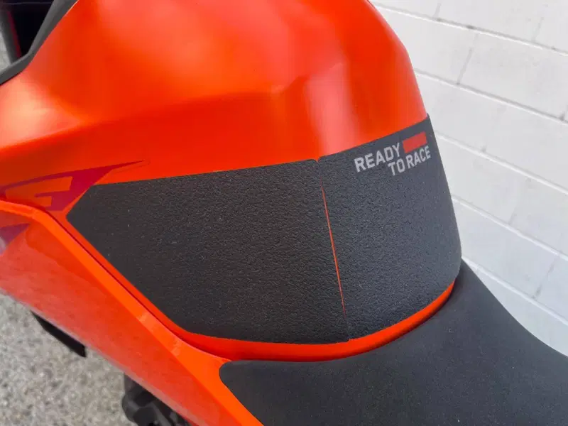 KTM 990 Duke (2024 - 26) (8)