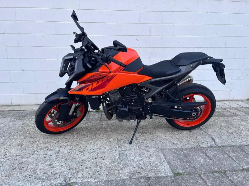 KTM 990 Duke (2024 - 26) (2)