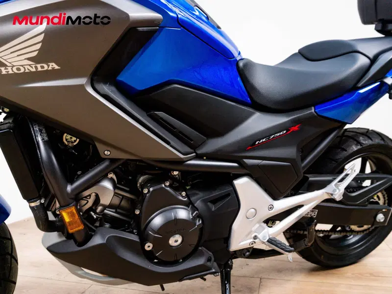 Honda NC 750 X DCT ABS (2016 -17) (9)