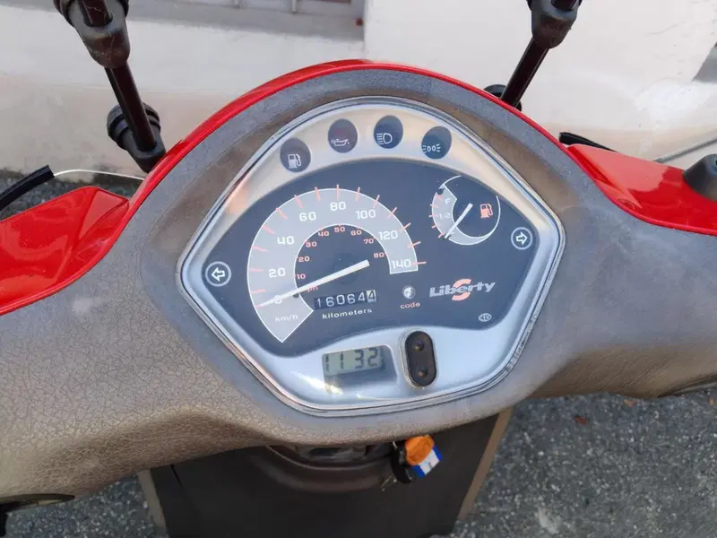 Piaggio Liberty S 200 (2006) (8)
