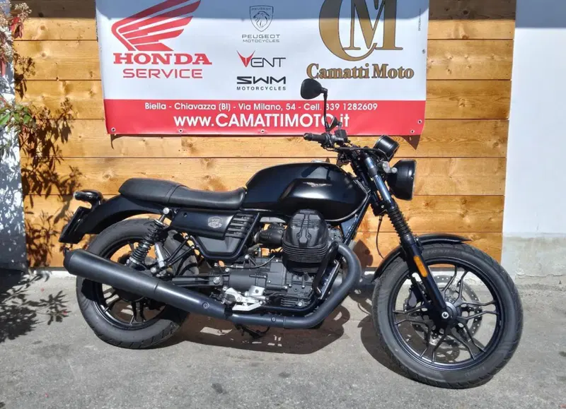 Moto Guzzi V7 III Stone Night Pack (2019 - 20) (6)