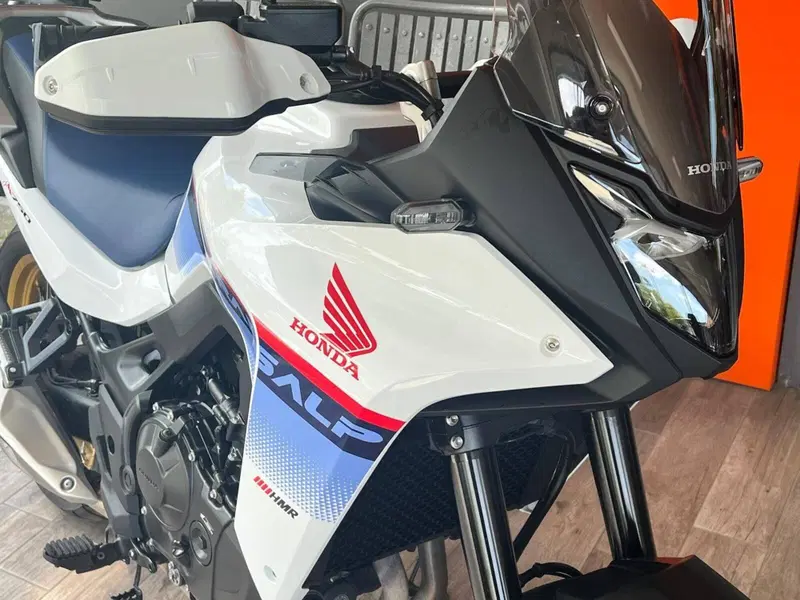 Honda Transalp XL750 (2023 - 24) (3)