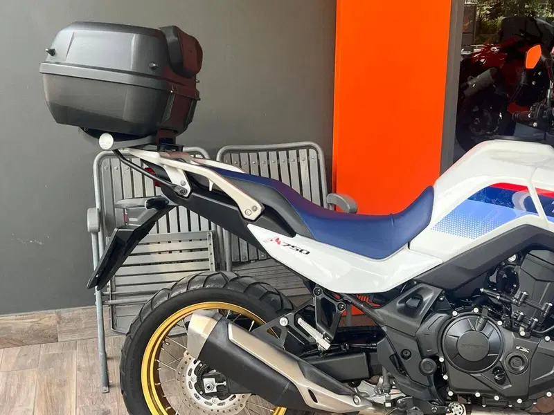 Honda Transalp XL750 (2023 - 24) (9)