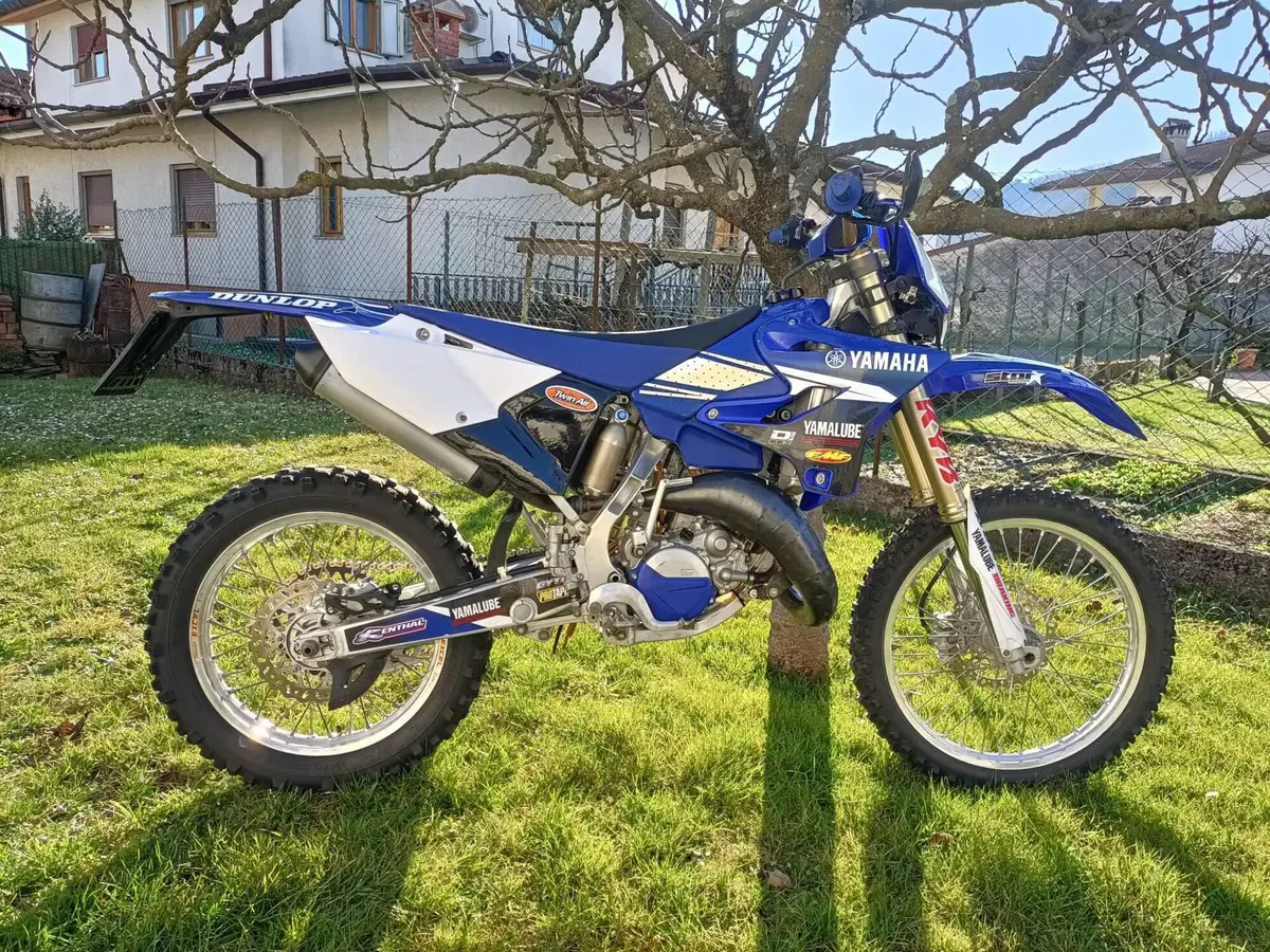 Yamaha YZ 125 (2016)