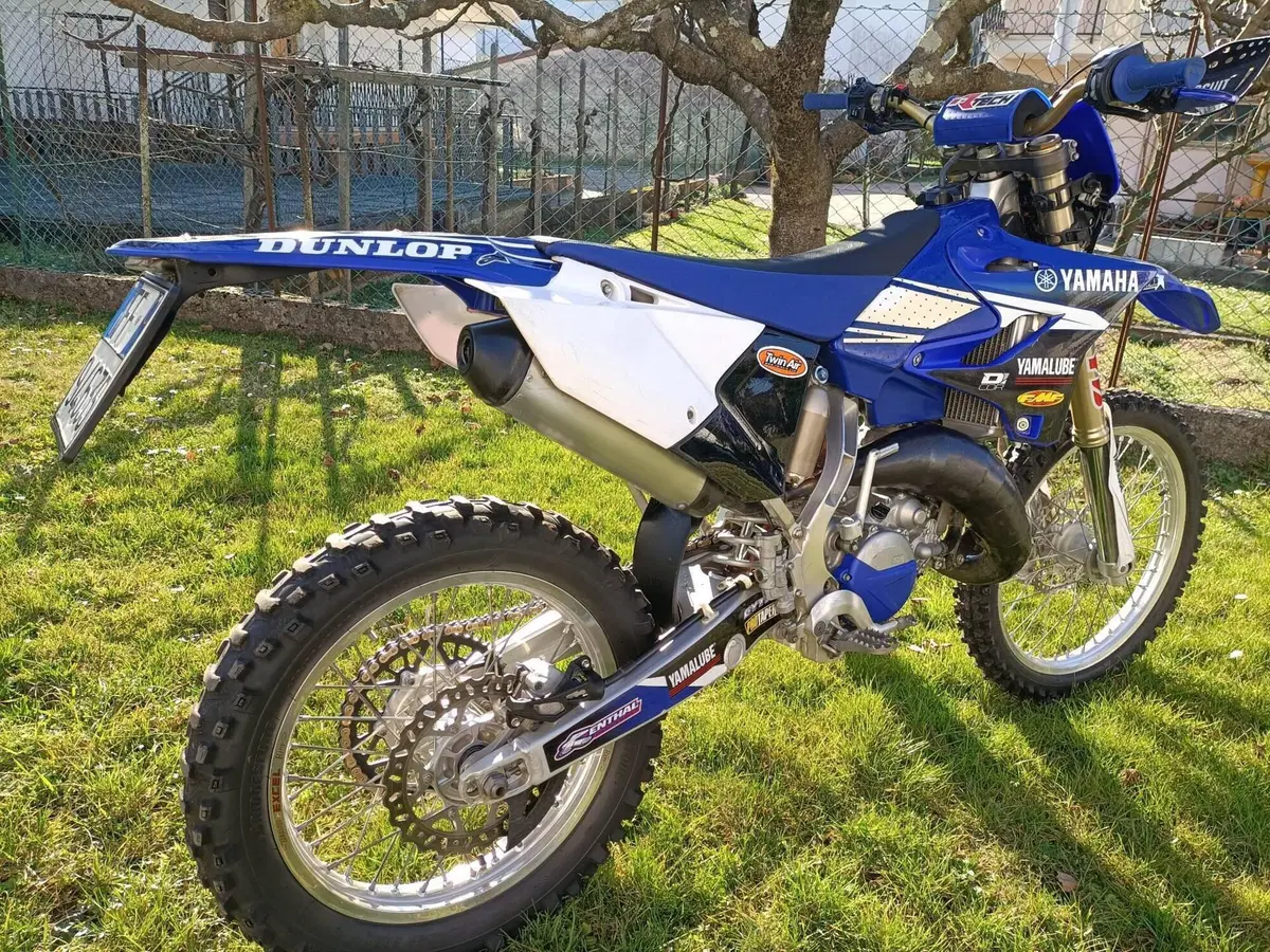 Yamaha YZ 125 (2016) (4)