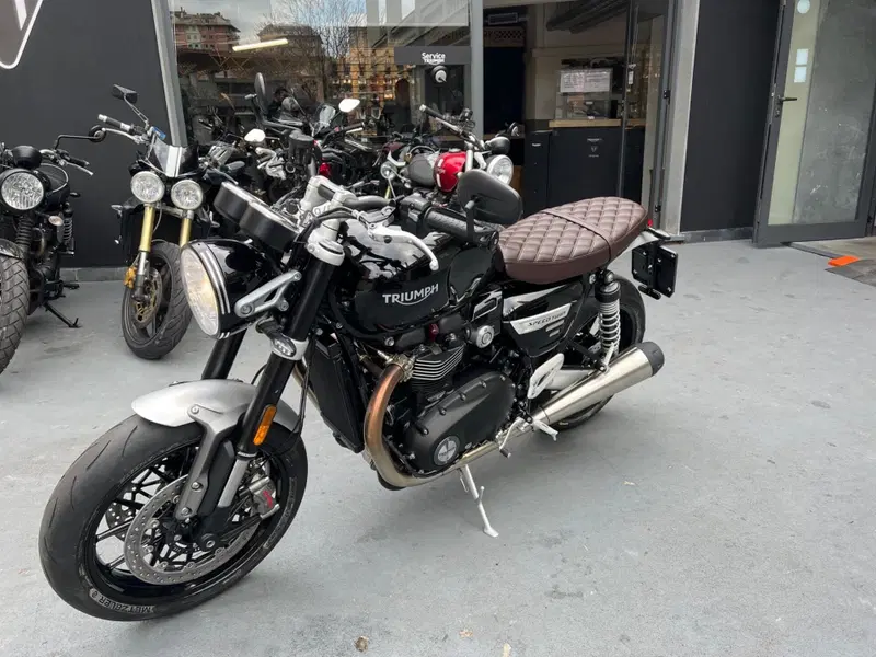 Triumph Speed Twin 1200 (2021 - 24) (2)