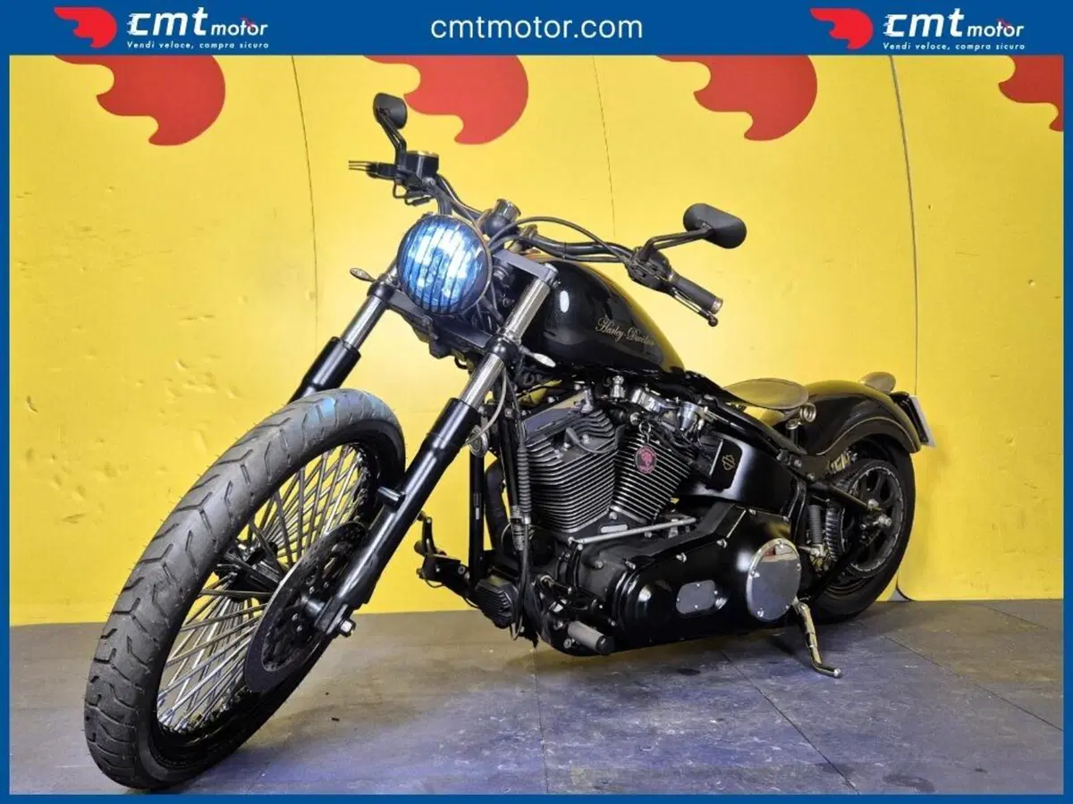 Harley-Davidson 1450 Deluxe (2005 - 06) - FLSTNI (2)