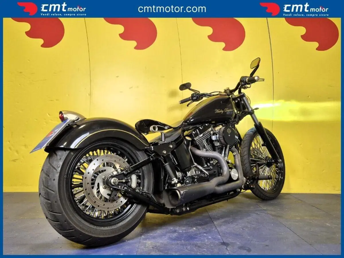 Harley-Davidson 1450 Deluxe (2005 - 06) - FLSTNI (4)