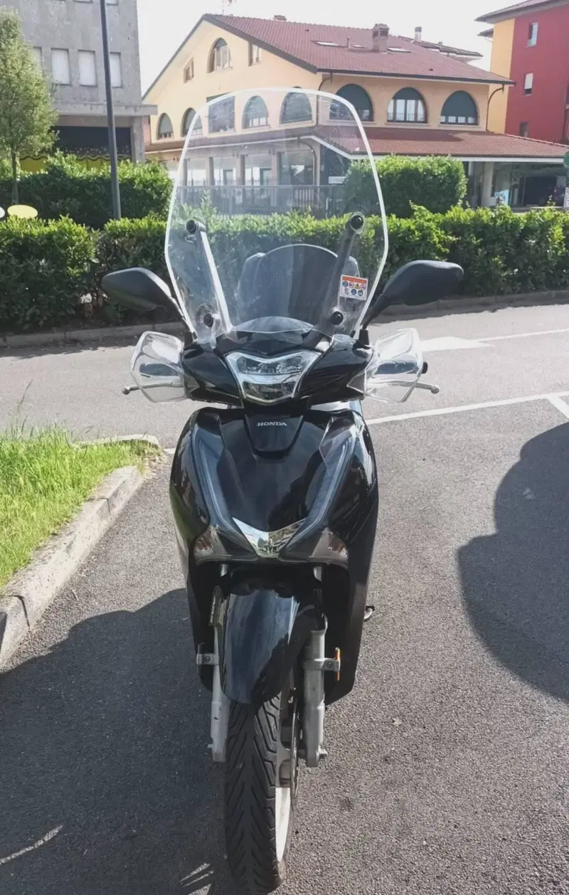 Honda SH 150i (2017 - 19) (3)