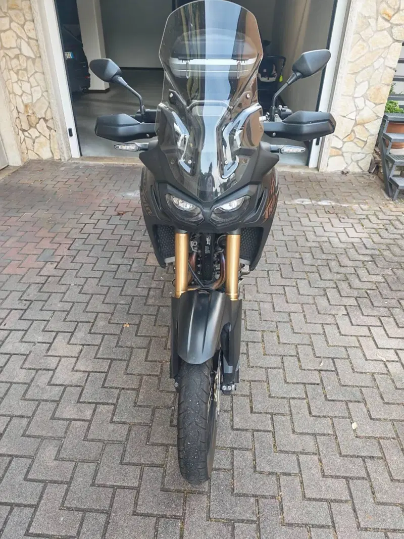 Honda Africa Twin CRF 1000L (2018 - 19)