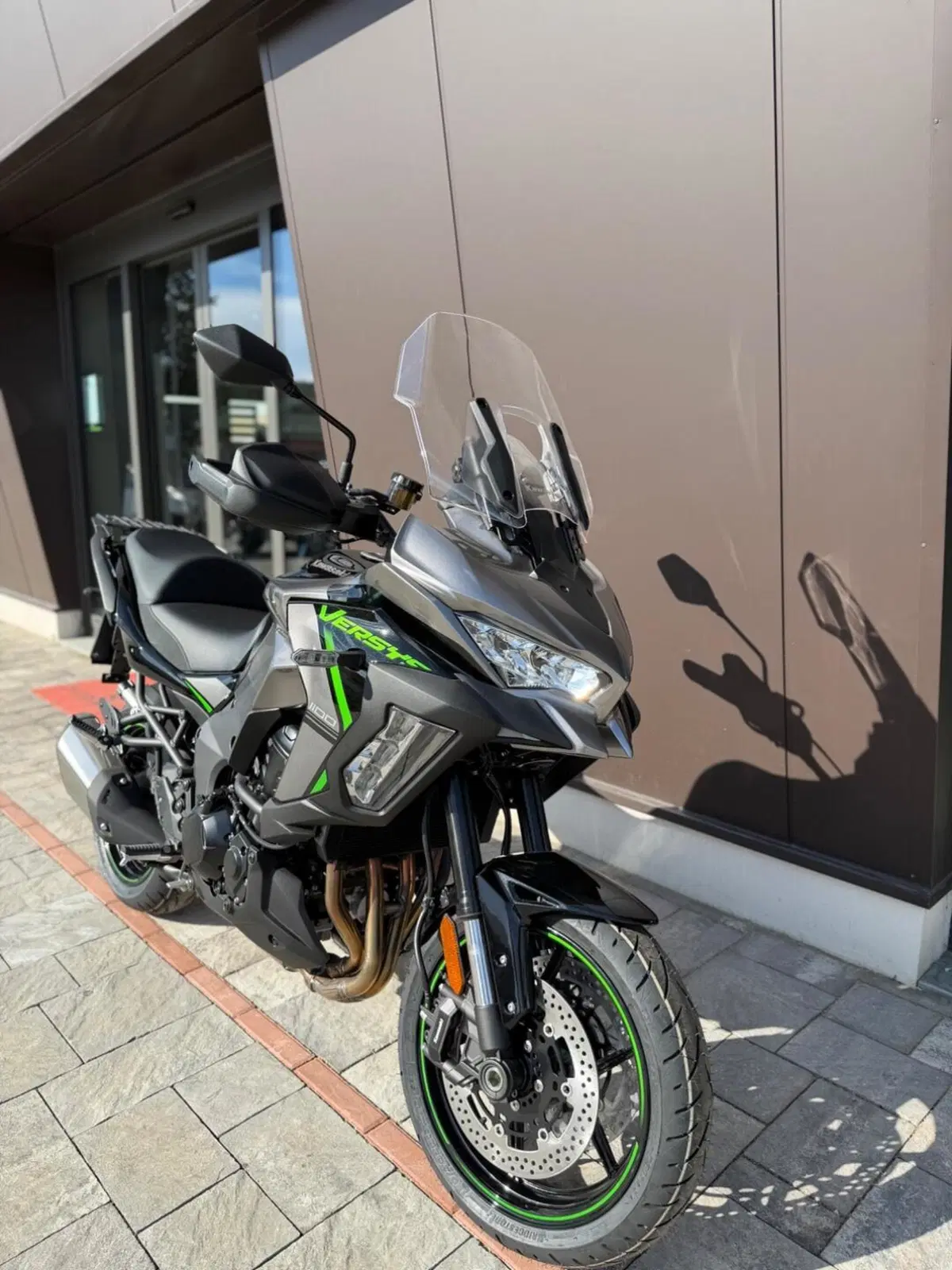 Kawasaki Versys 1100 SE Tourer (2025 - 26) (2)