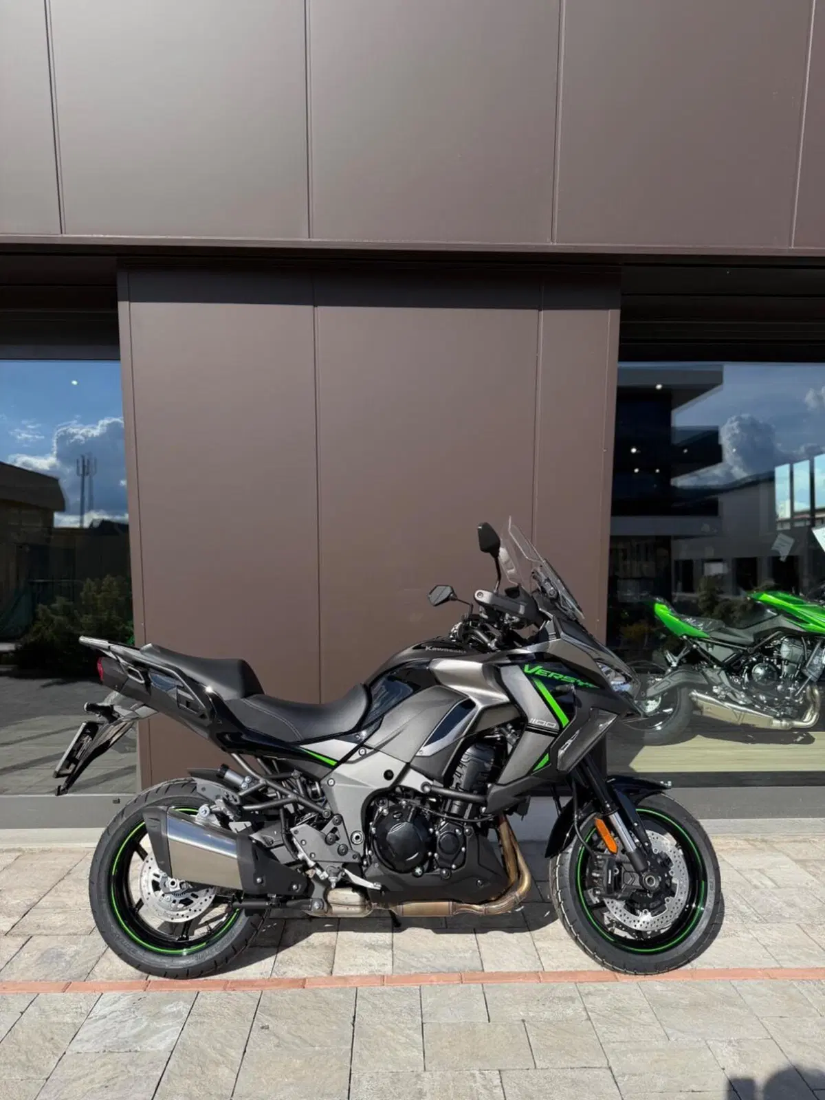 Kawasaki Versys 1100 SE Tourer (2025 - 26) (9)