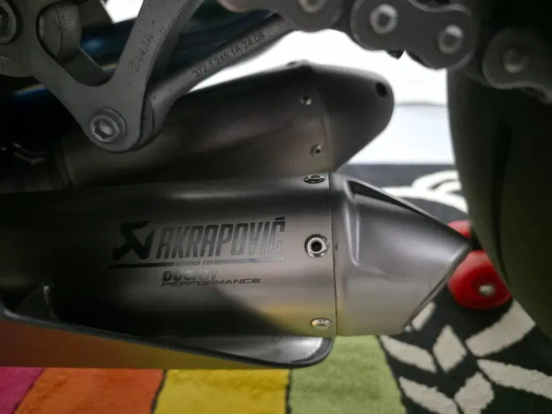 Ducati Panigale V4 S (2025 - 26) (3)
