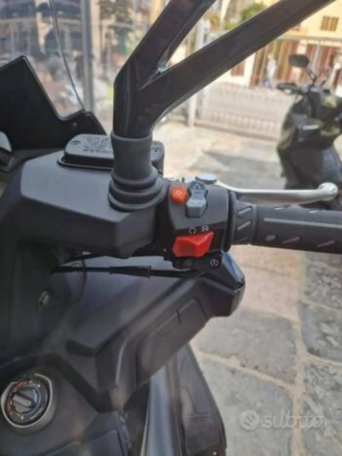 Kymco Xciting VS 400i (2023 - 26) (17)