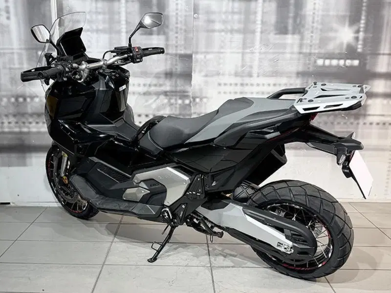 Honda X-ADV 750 (2025 - 26) (2)