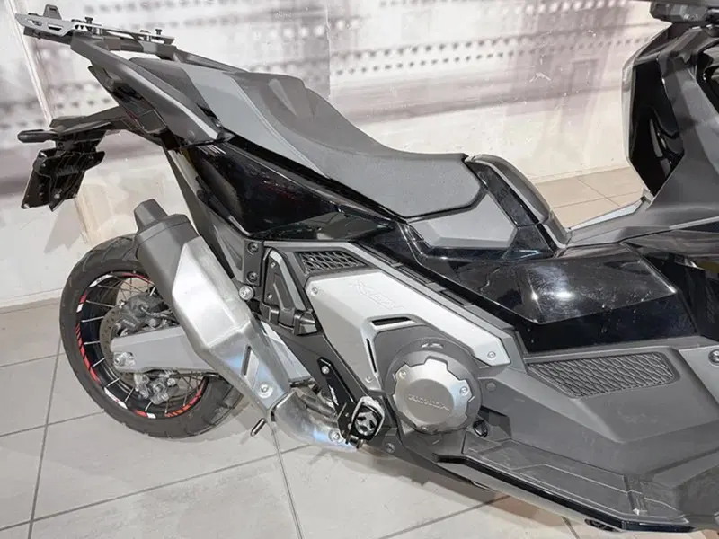 Honda X-ADV 750 (2025 - 26) (4)