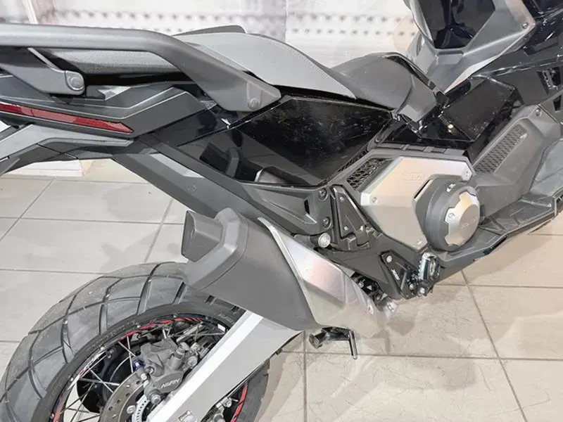 Honda X-ADV 750 (2025 - 26) (5)