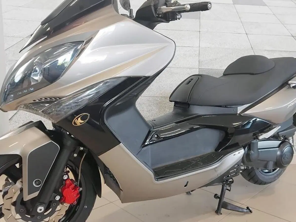 Kymco Xciting 300i R (2007 - 14) (3)