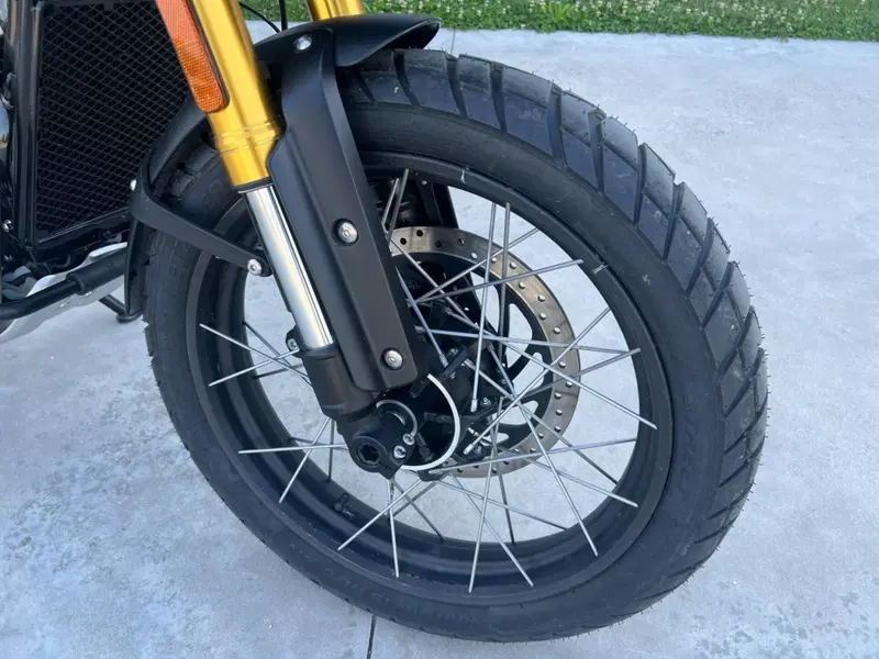 Triumph Scrambler 400 XC (2025 - 26) (4)