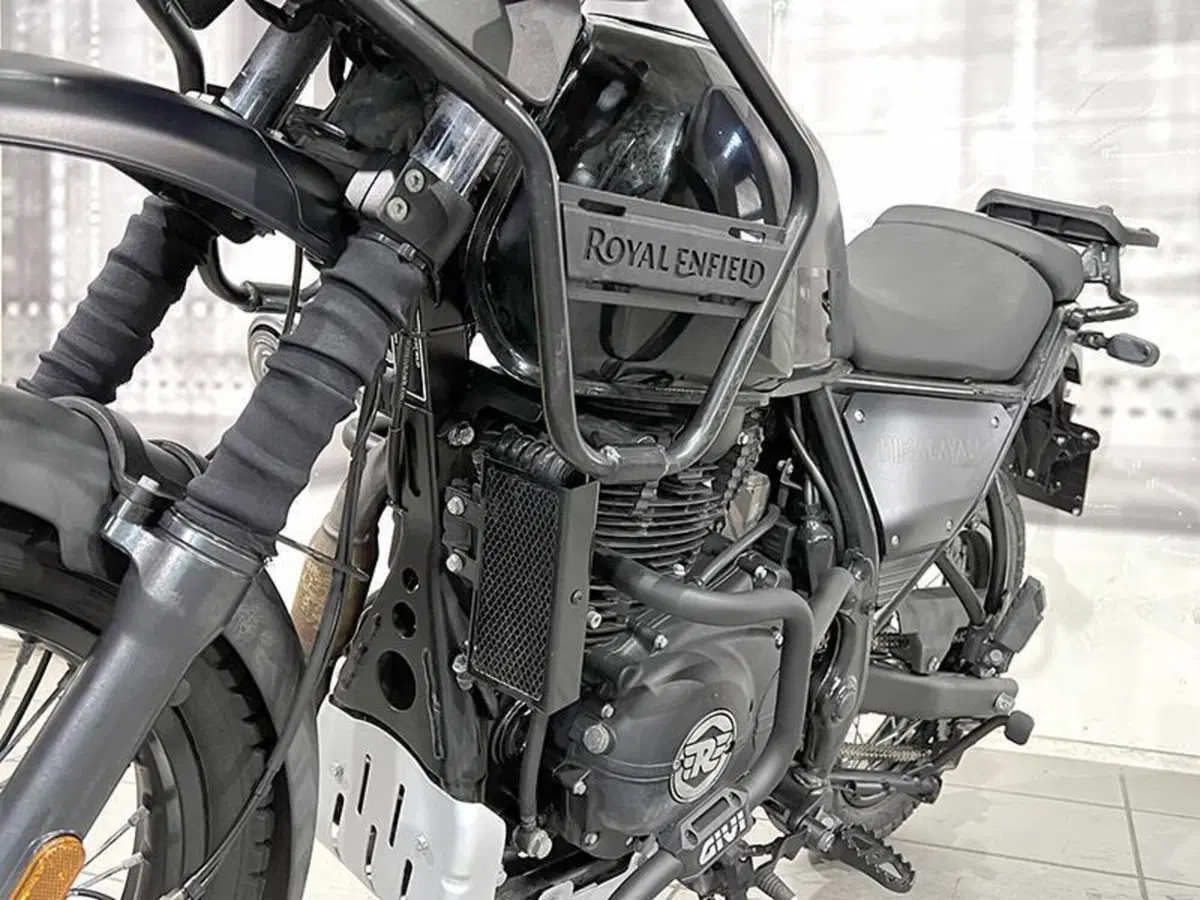 Royal Enfield Himalayan 411 (2021 - 24) (4)