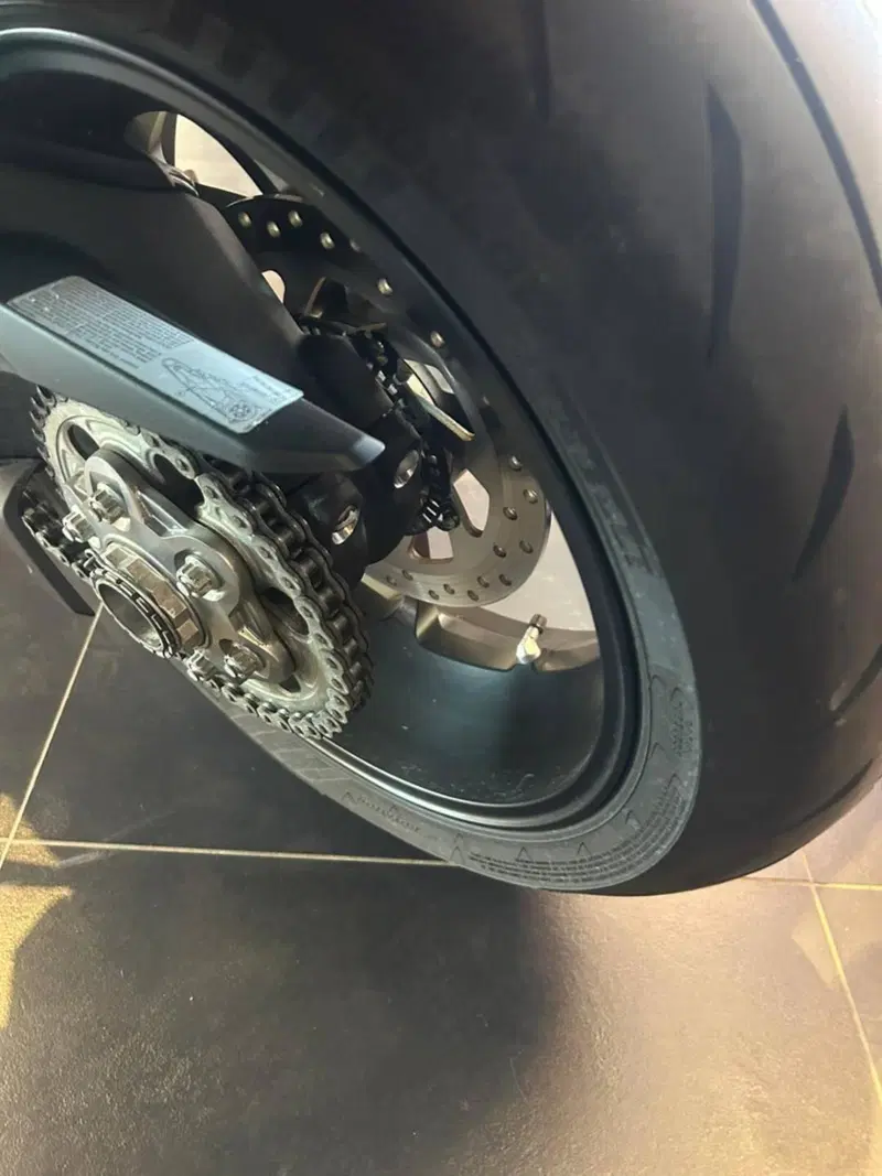 Ducati Multistrada V4 Pikes Peak (2025 - 26) (11)