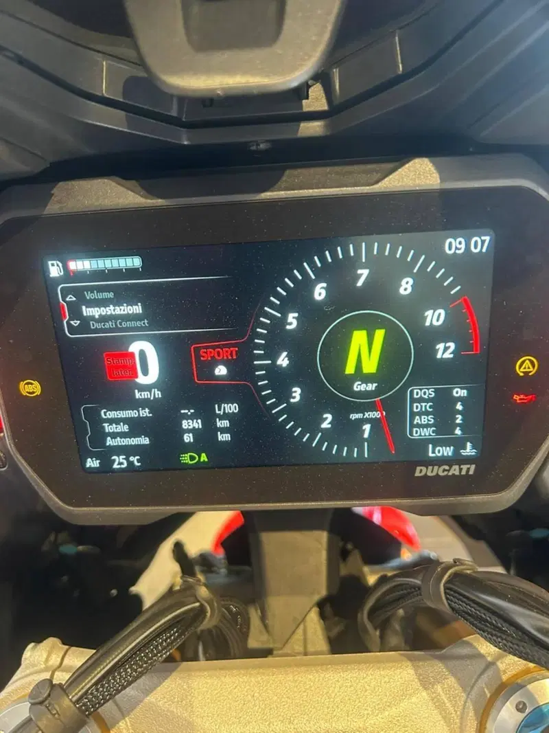 Ducati Multistrada V4 Pikes Peak (2025 - 26) (3)