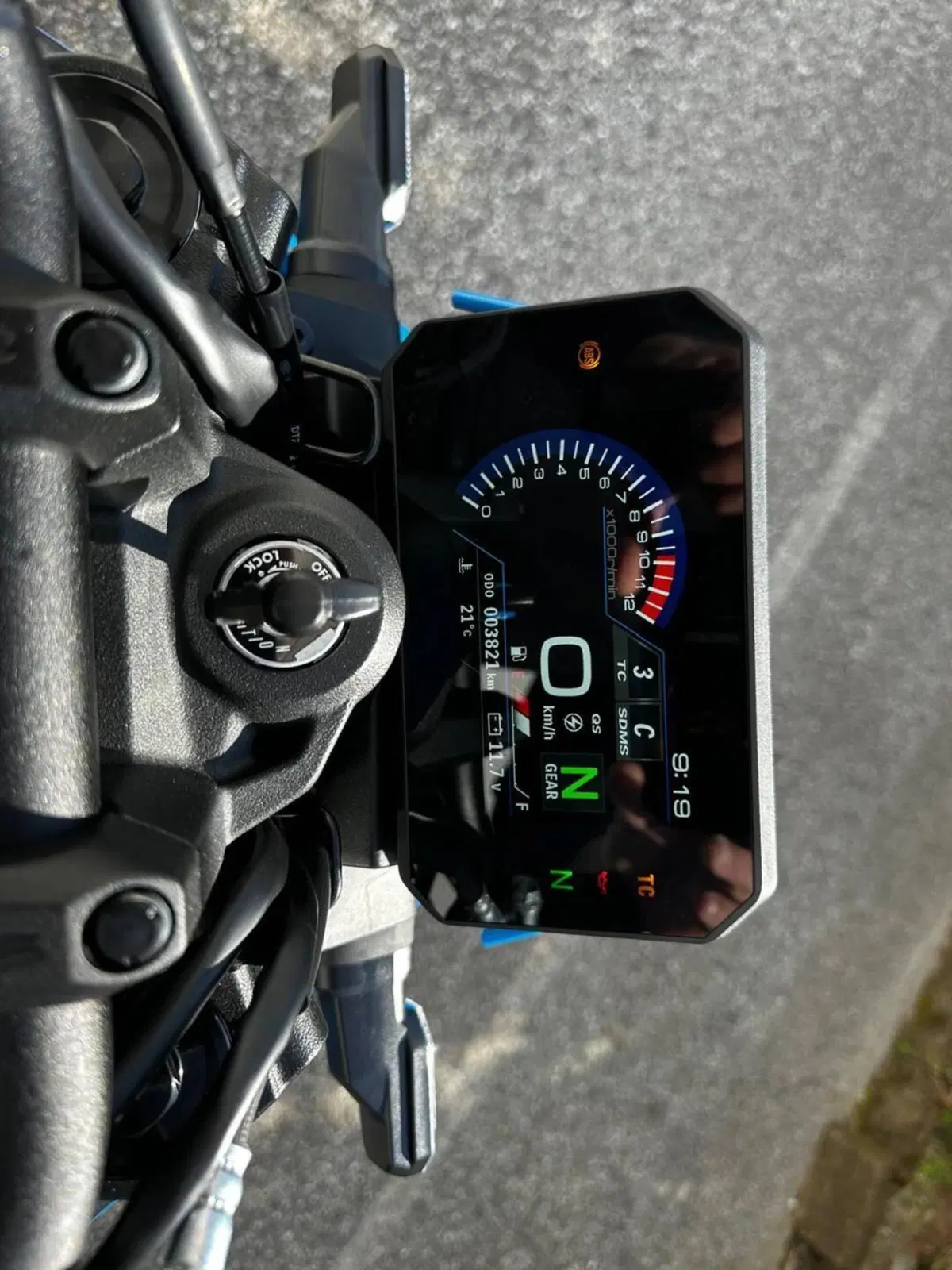 Suzuki GSX-8S Team Suzuki Edition (2024) (3)