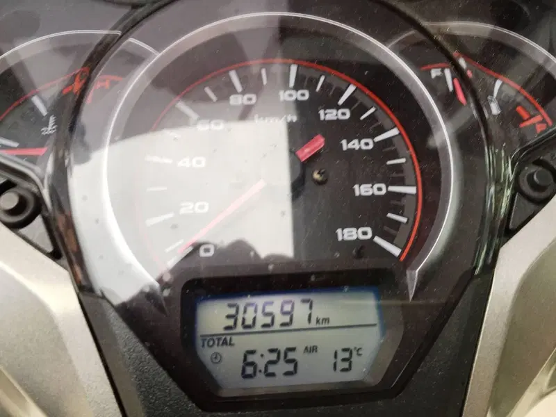 Honda SH 300 i Sport ABS (2018 - 20) (9)