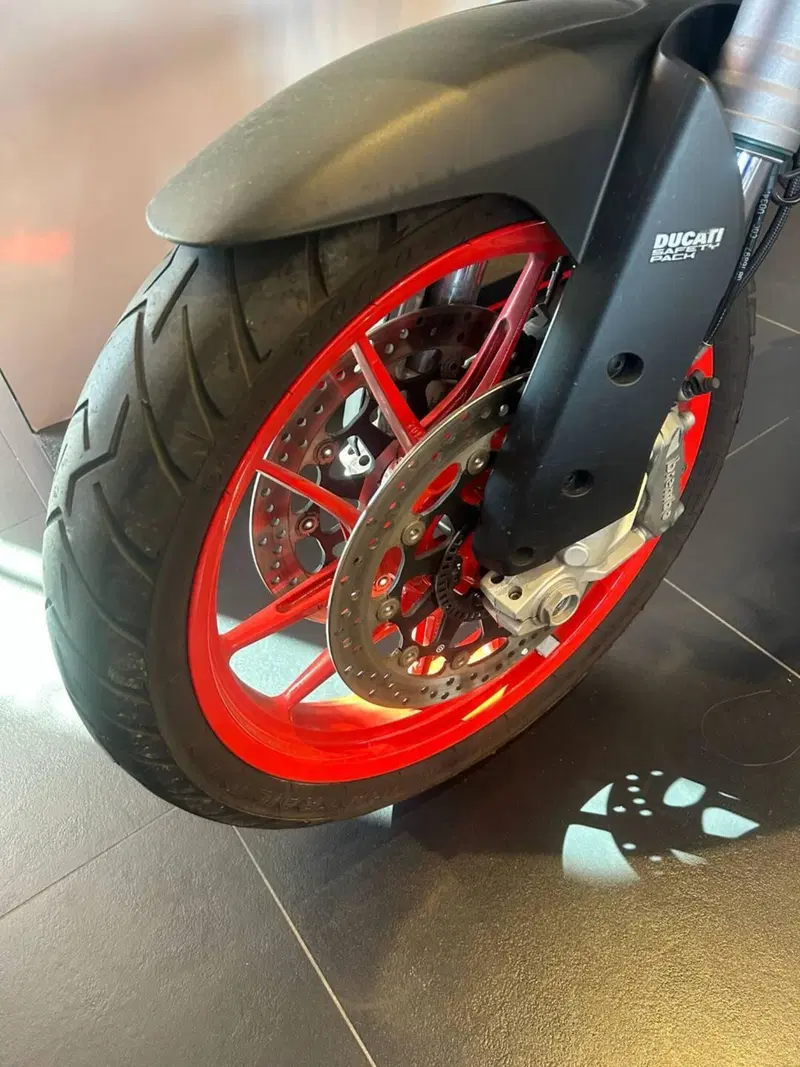 Ducati Multistrada V2 S (2022 - 24) (10)