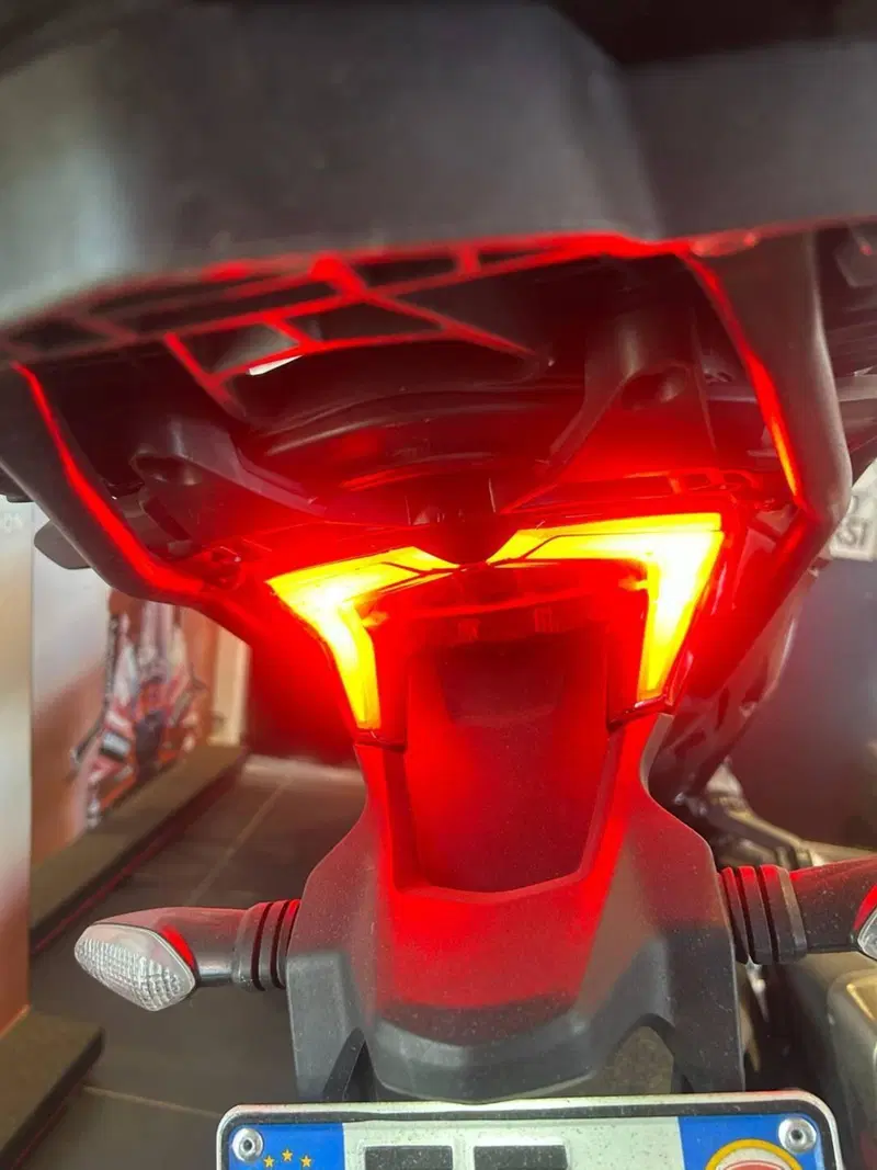 Ducati Multistrada V2 S (2022 - 24) (16)