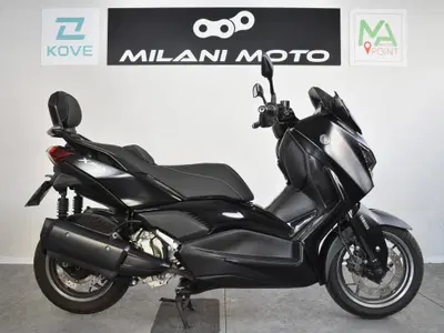 Yamaha X-Max 300 Tech Max (2021 - 24) usata